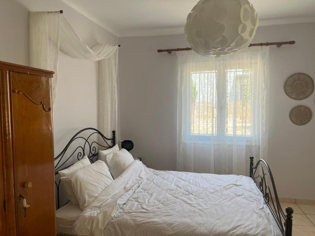 Apartament Yiayia Katina'S House Corinth Zewnętrze zdjęcie